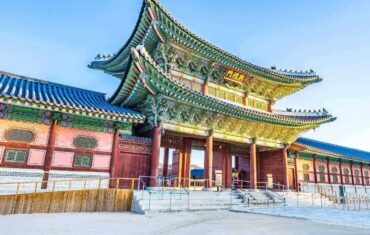 Gyeongbokgung palace Seoul South Korea | Dintravel® Gyeongbokgung palace Seoul South Korea